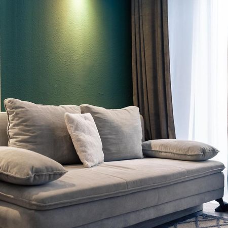 Modern Living Apartment - 3-Zimmer - Nuernberg Nord, Ruhige Seitenstrasse, Fusslaeufig Strassenbahn Экстерьер фото